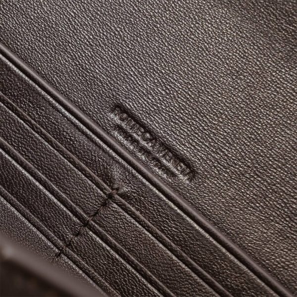Bottega Veneta Andiamo Clutch(HIGH-END GRADE) - Image 7