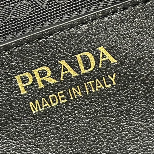 Prada Large leather shoulder bag - Image 7