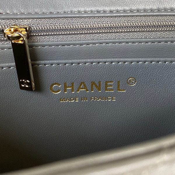 CHANEL Mini Classic Handbag With Top Handle - Image 7
