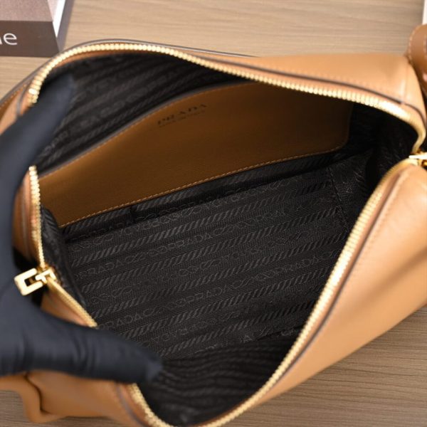 Prada Darling leather handbag - Image 8
