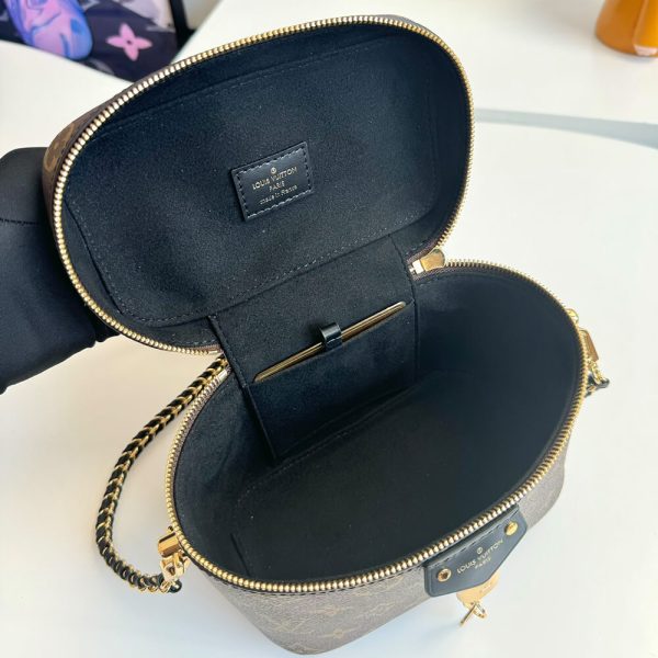 LV Vanity PM - Image 8
