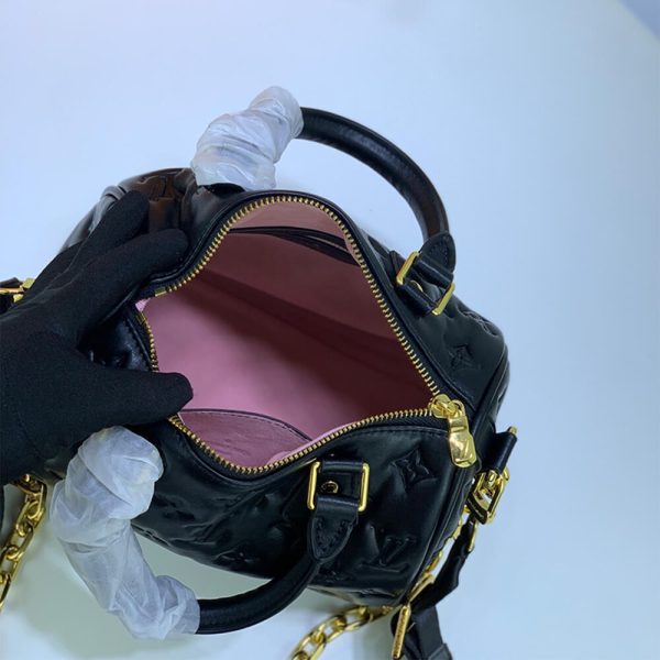 Louis Vuitton SPEEDY BANDOULIERE 22 - Image 8