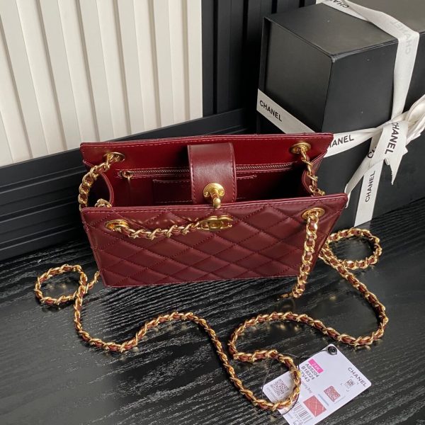 Chanel Small Shopping Bag - Image 8