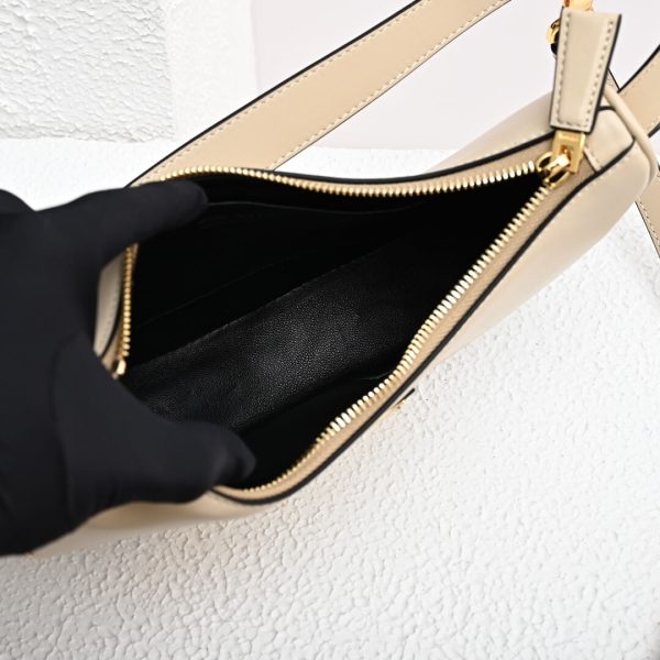 Prada Arqu? small leather shoulder bag - Image 8