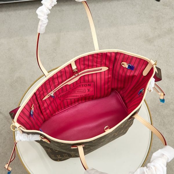 LV Neverfull Bandouliere Inside Out MM - Image 8