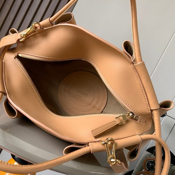 Loewe Small Paseo bag in shiny nappa calfskin(high-end grade) - Image 8