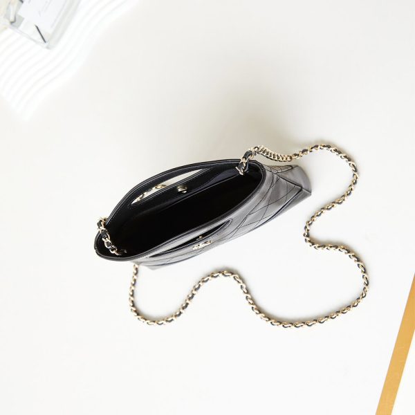 CHANEL 31 nano Bag - Image 8