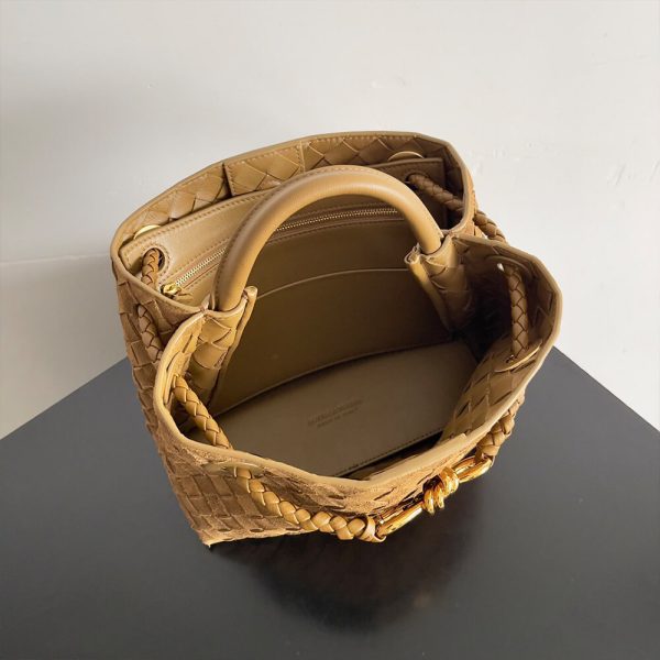 Bottega Veneta Small Andiamo - Image 8