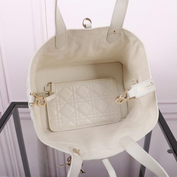 Medium Dior Toujours Bag - Image 8