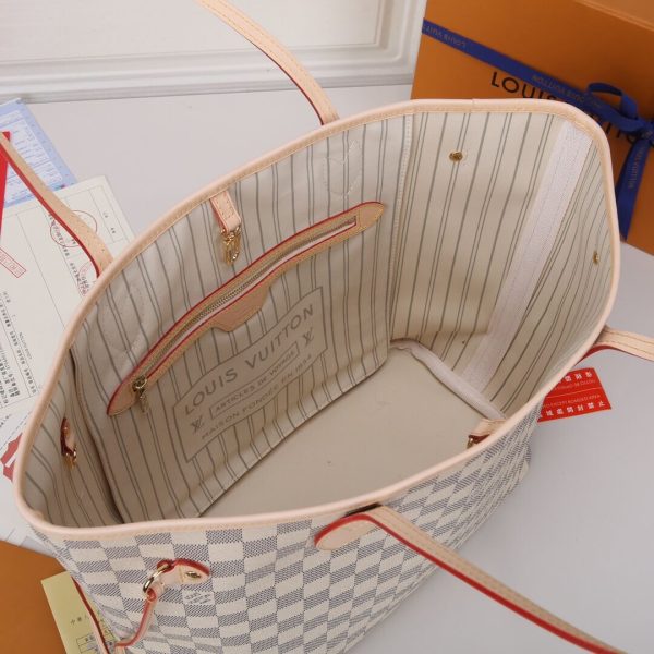 LV Neverfull MM - Image 8