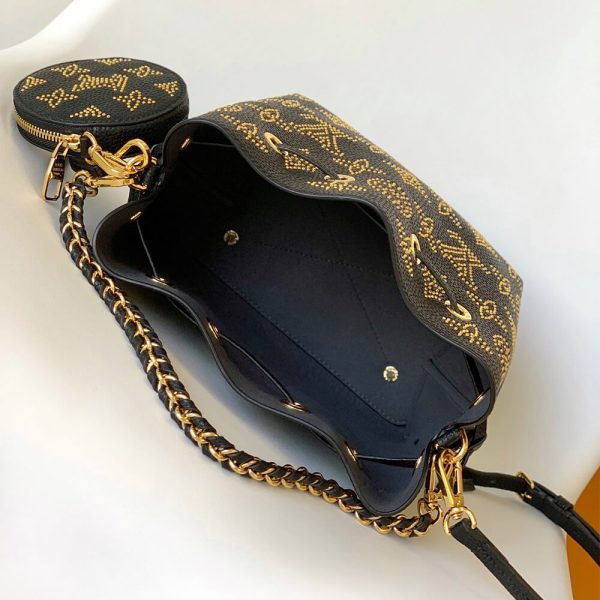 LV Bella - Image 8