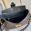 LV TWINNY - Image 9