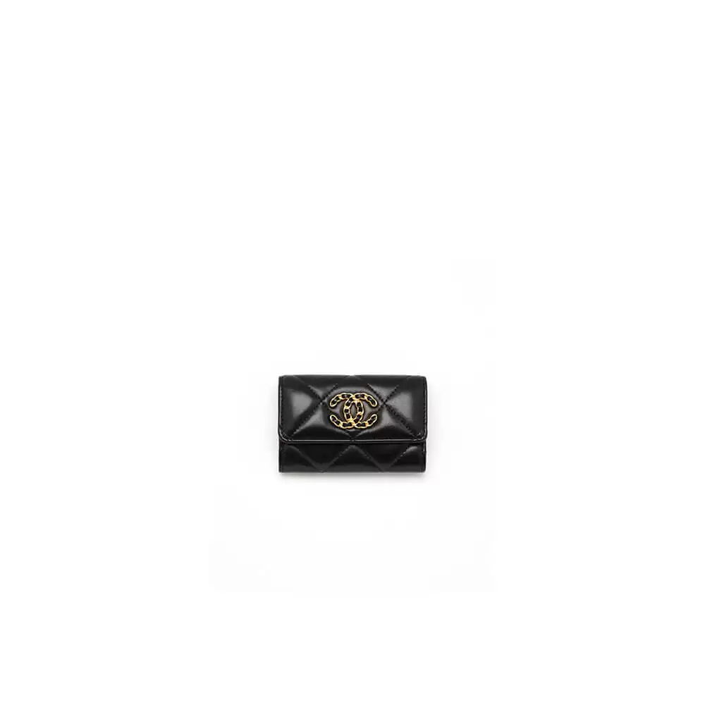 Chanel 19 flap card holder