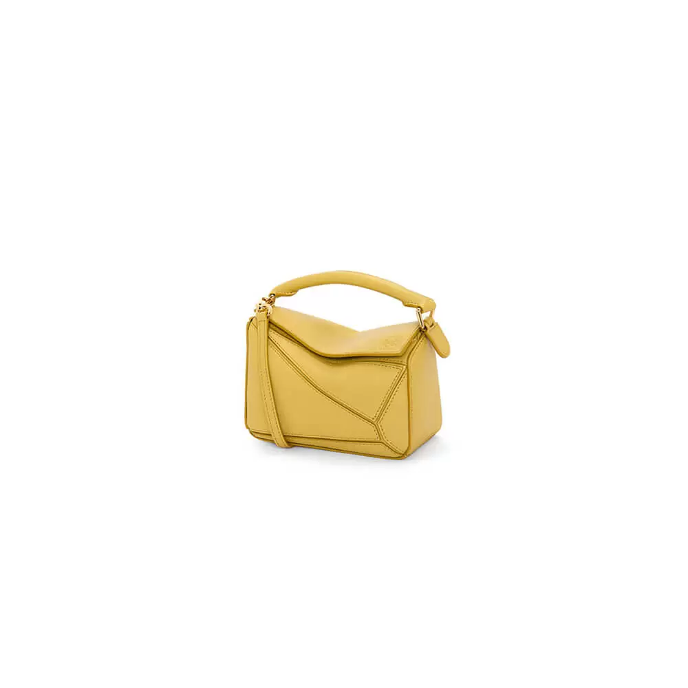 LOEWE Mini Puzzle bag in classic calfskin