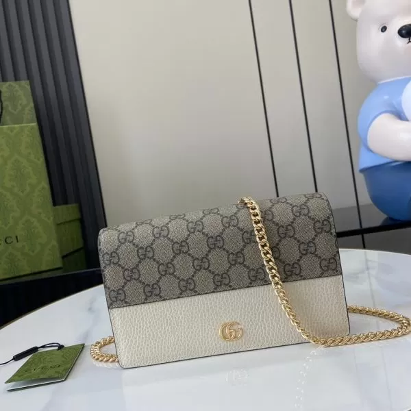 GG Marmont two-tone mini chain bag - Image 2