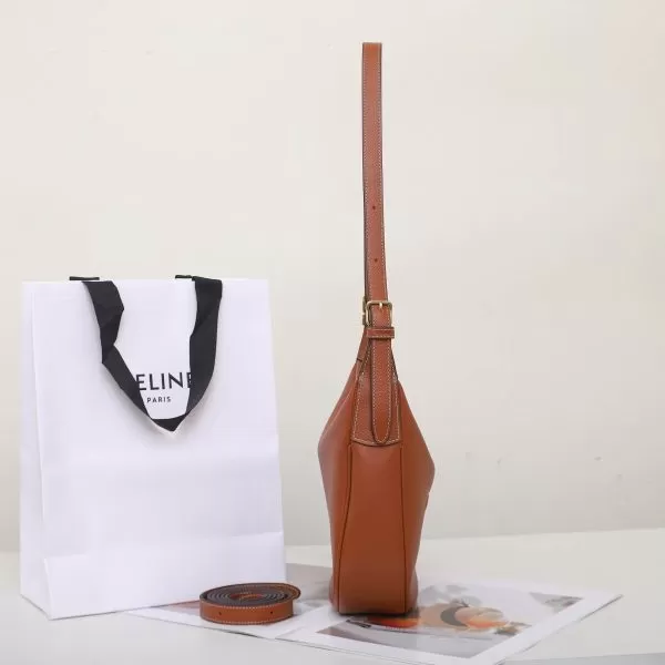 CELINE HELO?SE TRIOMPHE SMALL BAG IN SOFT CALFSKIN - Image 3