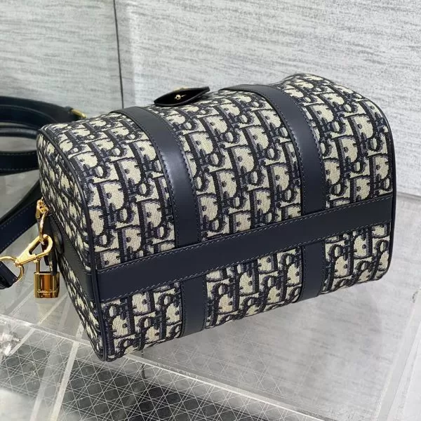 Dior Groove 25 Bag - Image 4