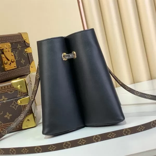 LV Bloom PM - Image 4