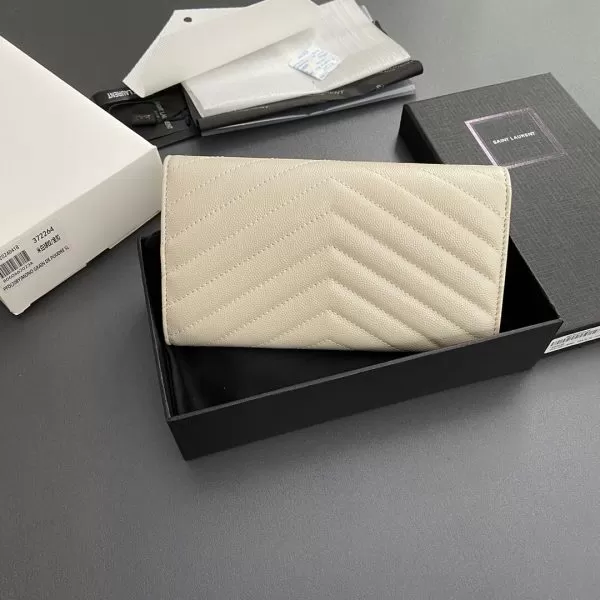 YSL CASSANDRE MATELASS? LARGE FLAP WALLET IN GRAIN DE POUDRE LEATHER - Image 4