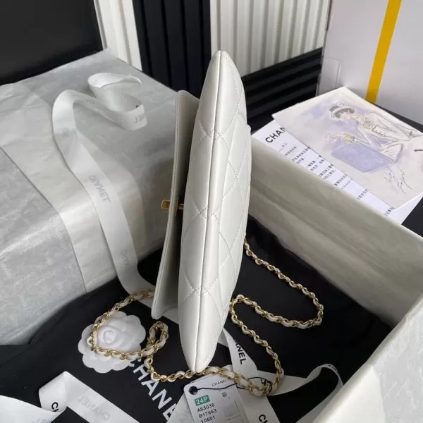 Chanel Clutch(high-end grade) - Image 4