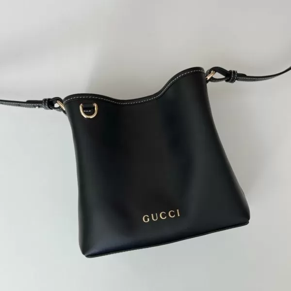 GG Emblem mini bucket bag - Image 5