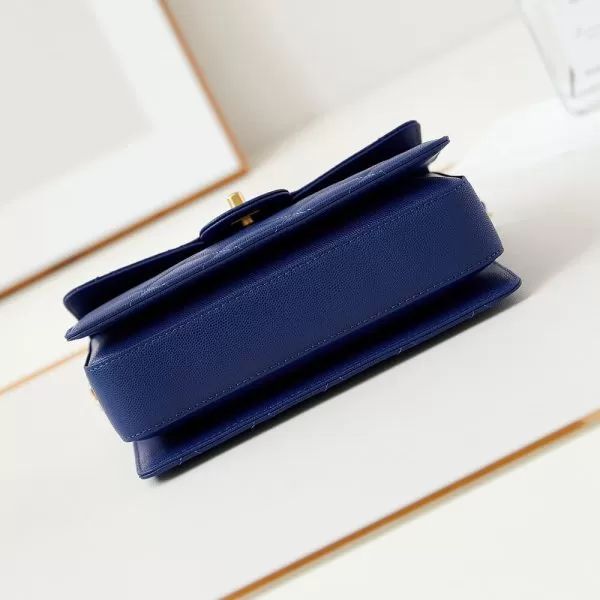 Chanel Large Handbag(high-end grade) - Image 6
