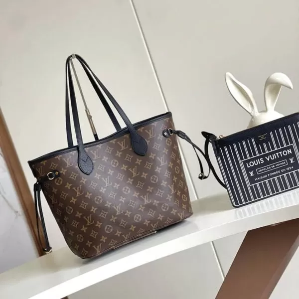 LV Neverfull Inside Out MM - Image 6