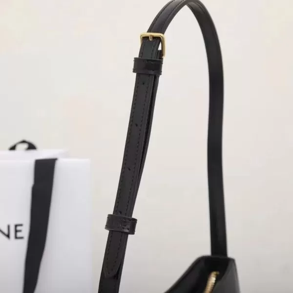 CELINE TILLY medium bag in shiny calf leather - Image 7
