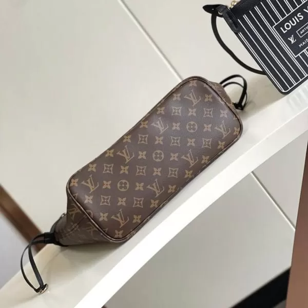 LV Neverfull Inside Out MM - Image 7