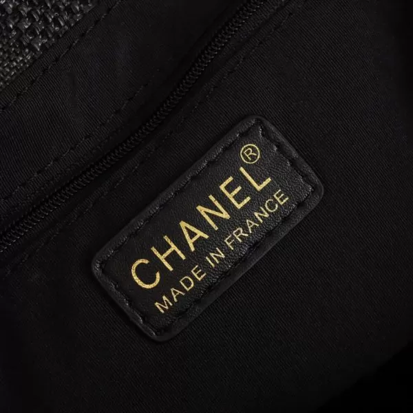 CHANEL Woven Straw Raffia Striped Medium Deauville Tote - Image 7
