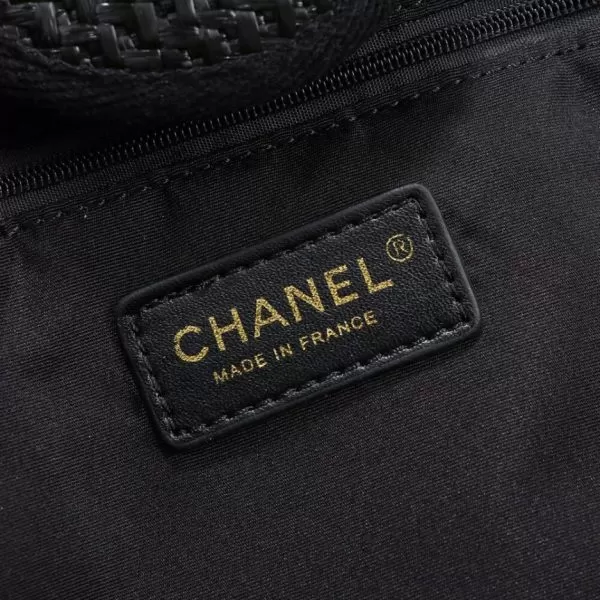 CHANEL MEDIUM DEAUVILLE TOTE - Image 7