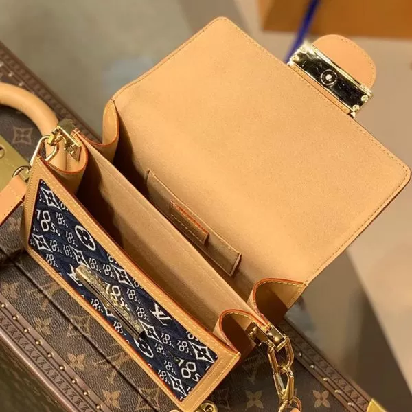 Louis Vuitton DAUPHINE mini handbag - Image 8