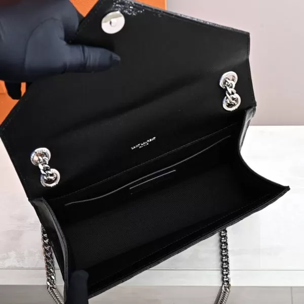 YSL ENVELOPE MEDIUM IN QUILTED GRAIN DE POUDRE EMBOSSED LEATHER - Image 9